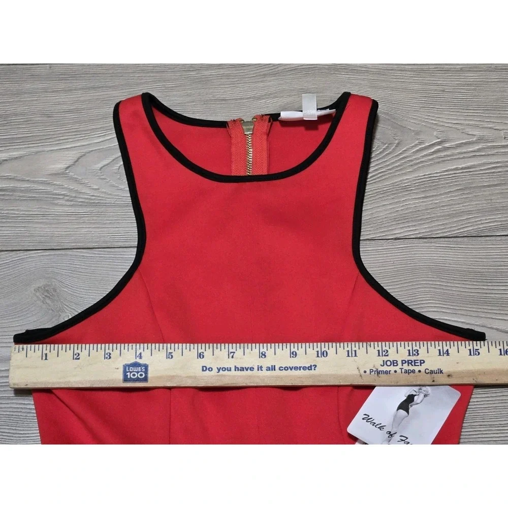 Macy's‎ Marilyn Monroe Red Lipstick Dress Walk Of Fame Womens Medium NWT Cosplay